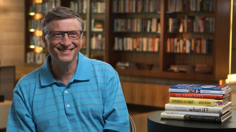 Bill Gates bị vạch trần quá khứ trụy lạc, “bắt cá hai tay”