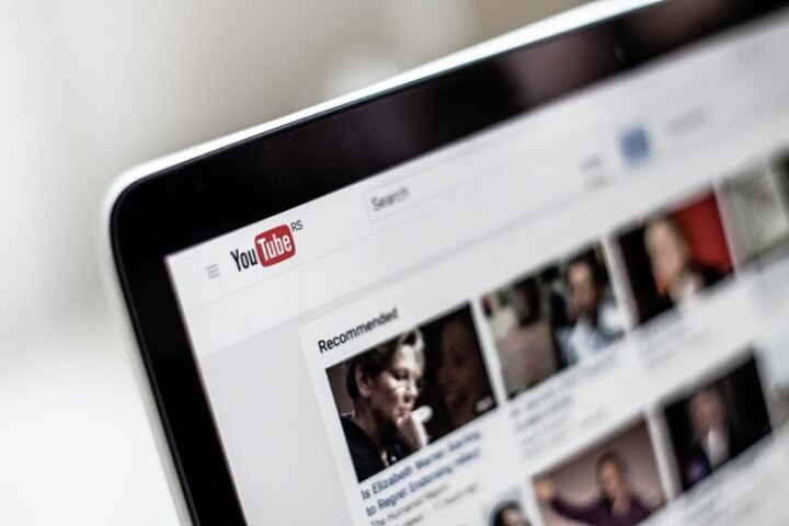 YouTube – Mạng xã hội hái ra tiền