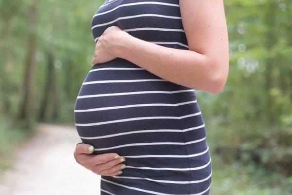 Khi tính cân nặng của thai nhi cần chú ý những gì?