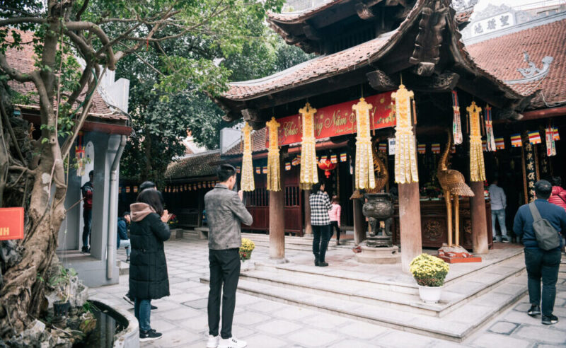 Cầu duyên tại chùa Hà có thiêng không?