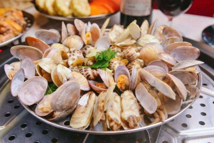 Quán Tuấn – Quán hải sản ngon ở Phú Yên giá rẻ