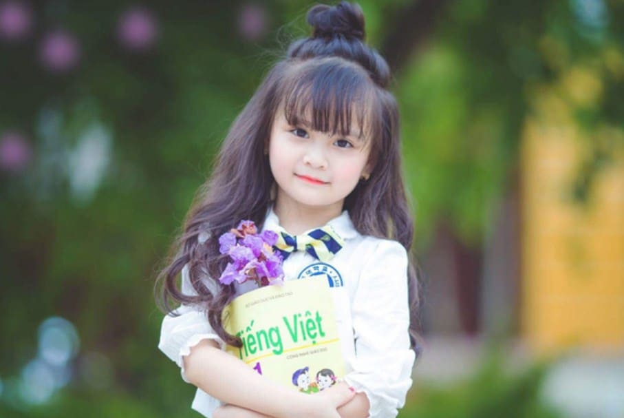 Top hình ảnh bé gái dễ thương nhất Việt Nam