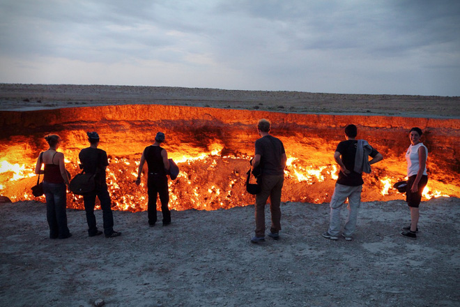 5. Hố địa ngục Darvaza, Turkmenistan