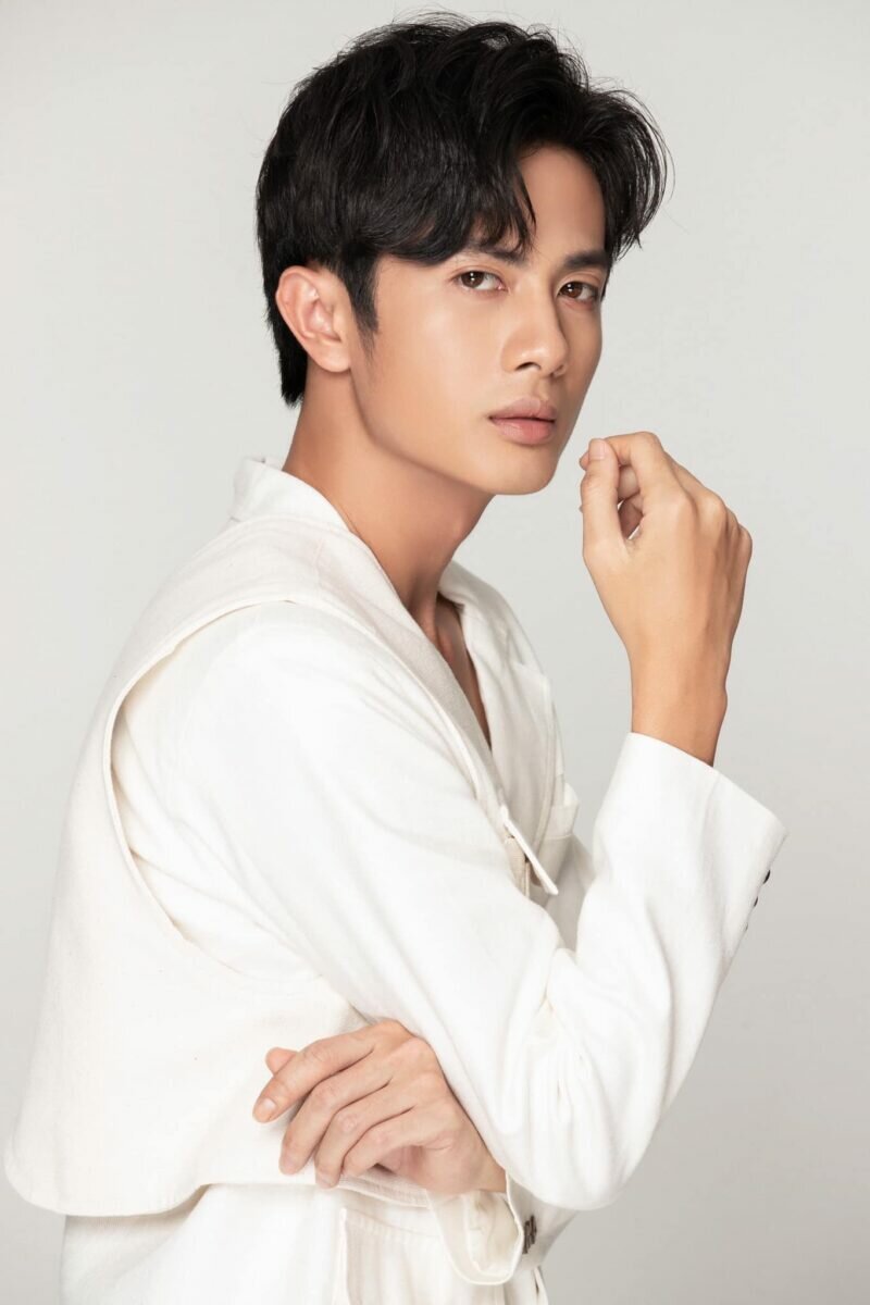 Huỳnh Phương là ai?