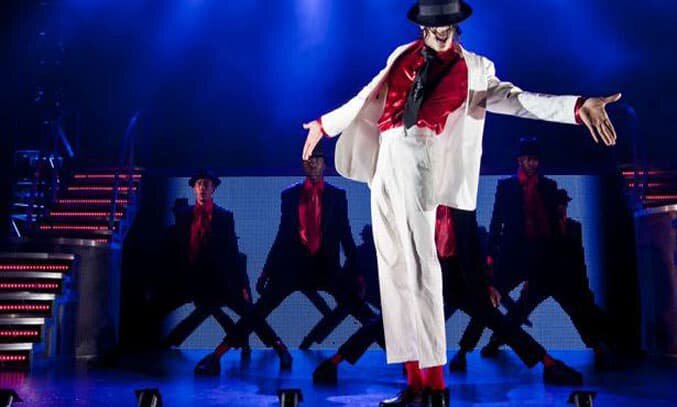Số lượng fan của Michael Jackson là bao nhiêu?