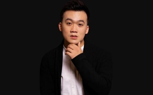 Minh Vẹo là ai?