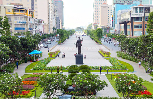 Nên đi du lịch ở đâu Sài Gòn? 5 địa điểm du lịch Sài Gòn hoa lệ đông đúc nhất