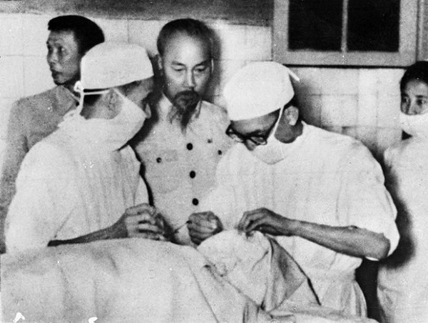 Lịch sử nguồn gốc của ngày Thầy thuốc Việt Nam