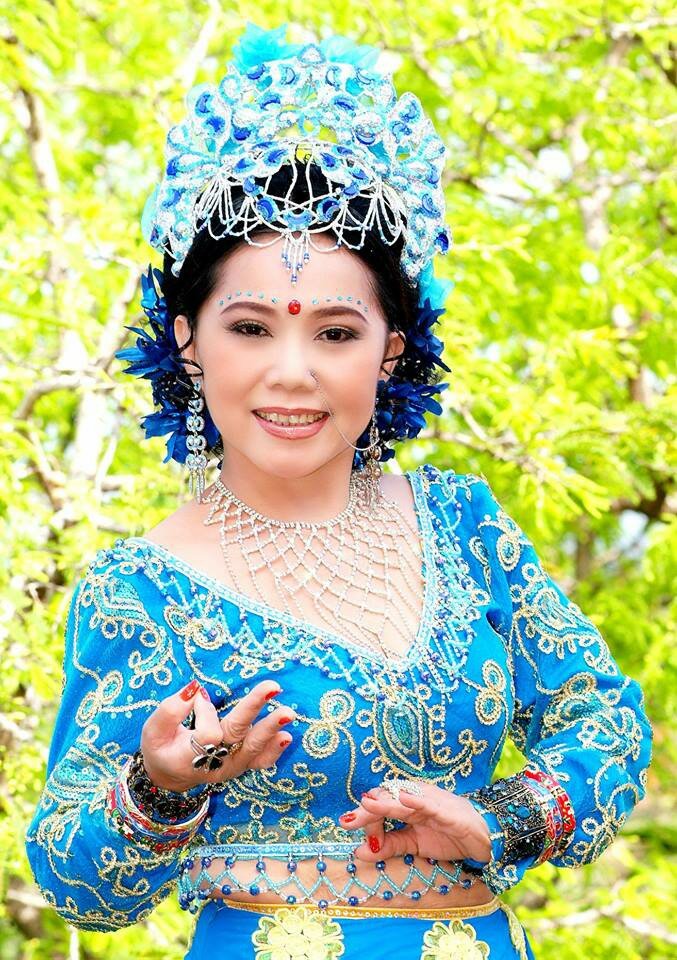 Sự nghiệp của nghệ sĩ cải lương Bạch Mai