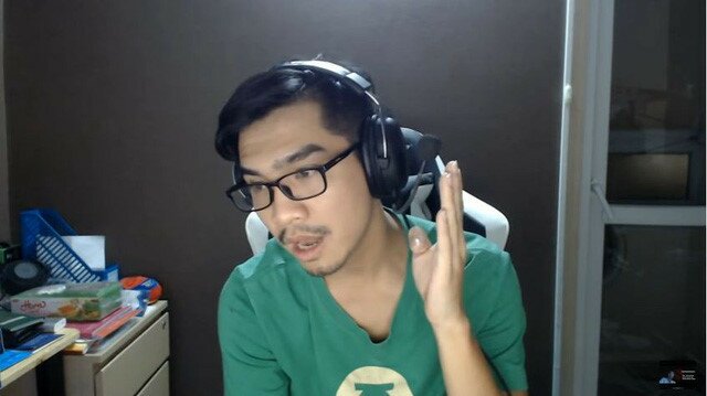 Sự nghiệp streamer Pewpew