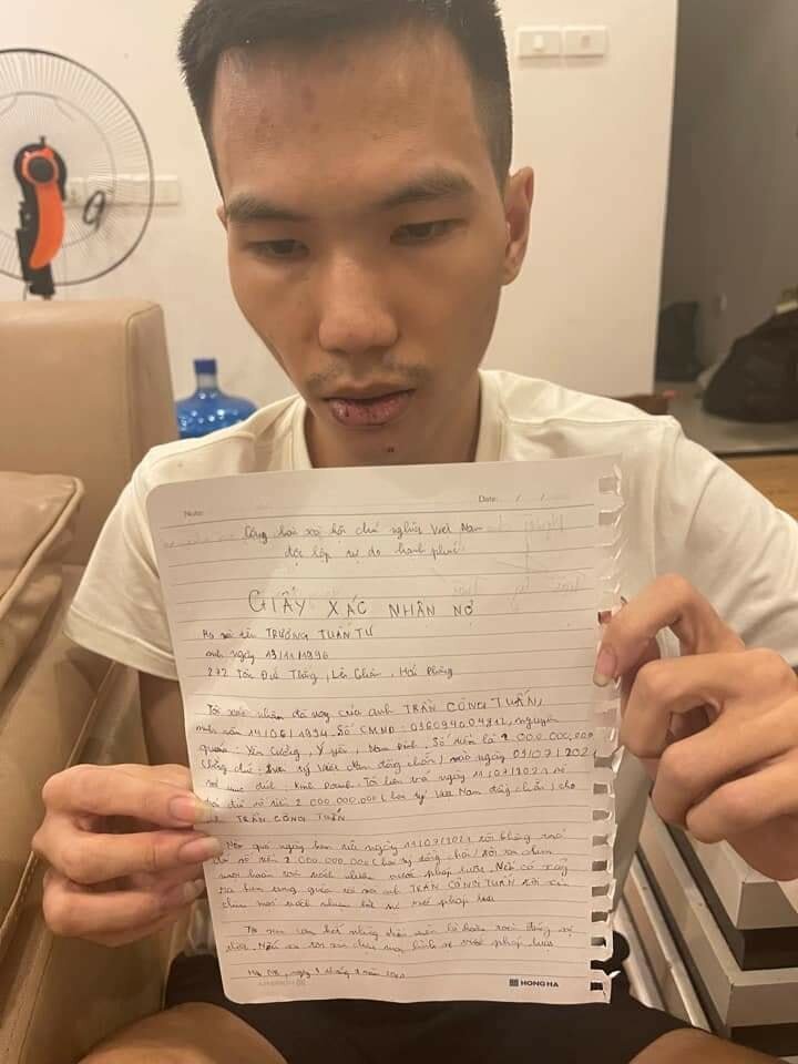 Sena lại bị tố lừa đảo quỵt nợ 2 tỷ, dọa ăn cơm tù?
