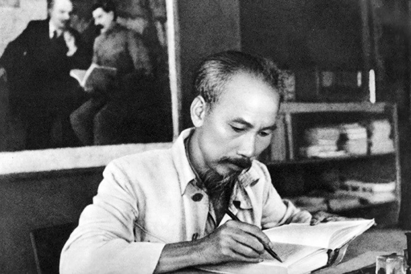 Đôi nét về tác giả Hồ Chí Minh