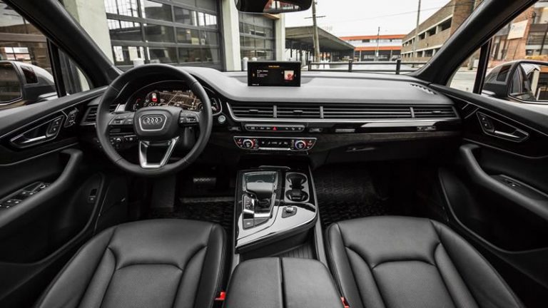 Nội thất xe Audi Q7 có đặc điểm gì nổi bật?